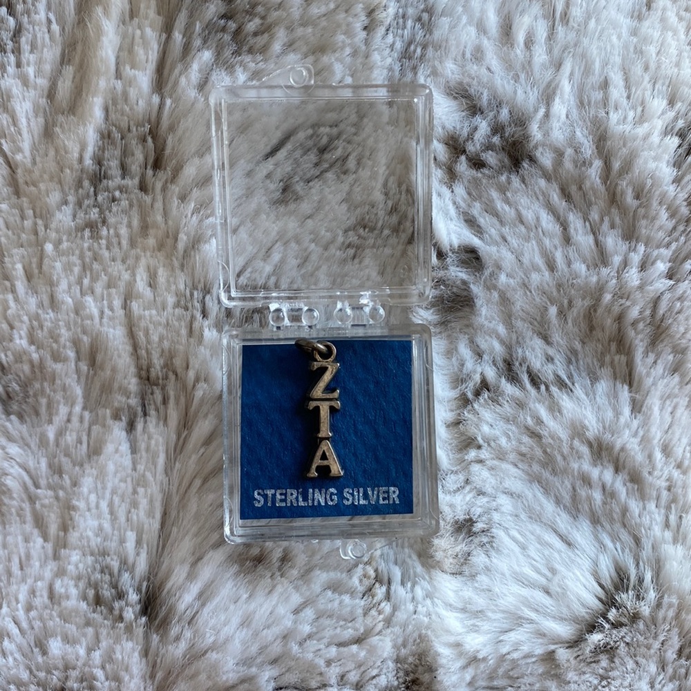 ZTA pendant